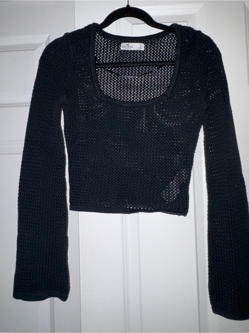 Hollister Black Cropped Open-Knit Scoop Neck Top